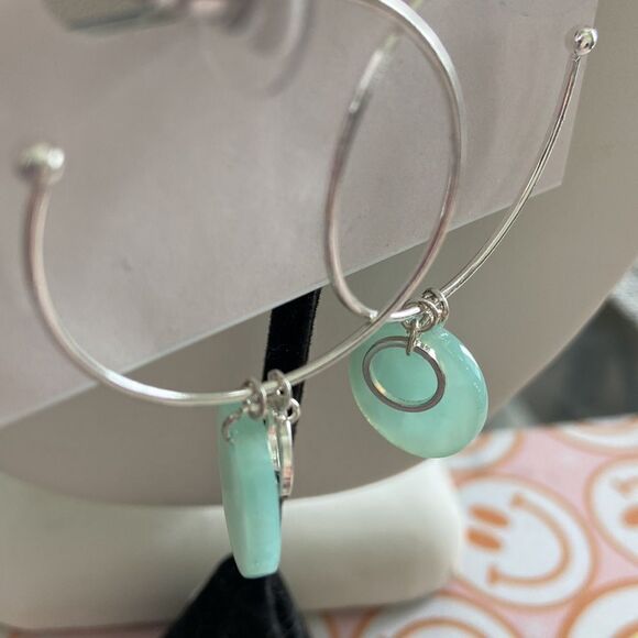 Lauren Conrad Silver Loop with stone - mint color NWT - Picture 3 of 5